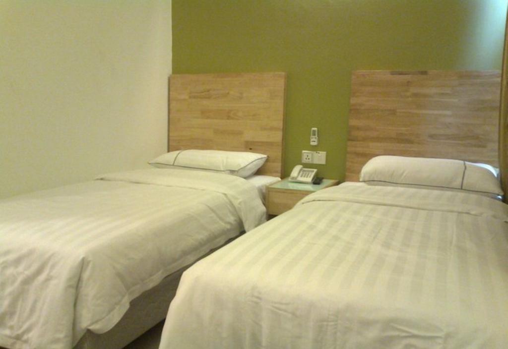 Hotel Desaria Петалинг Джая Стая снимка