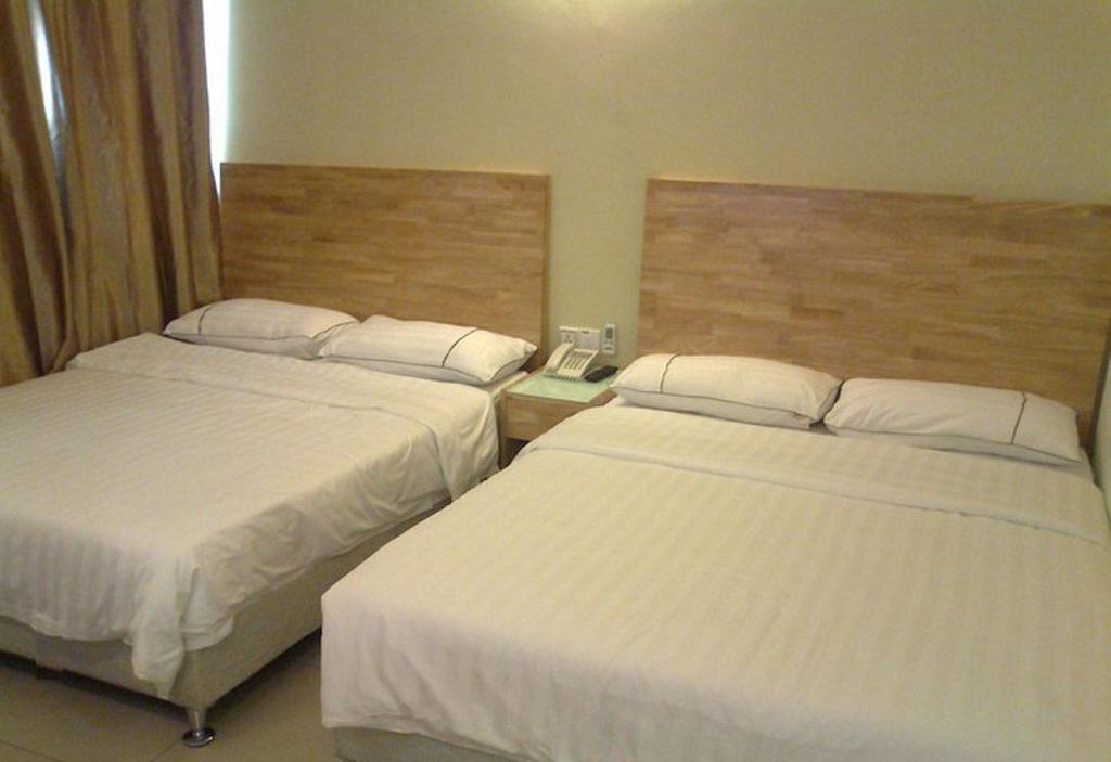 Hotel Desaria Петалинг Джая Стая снимка