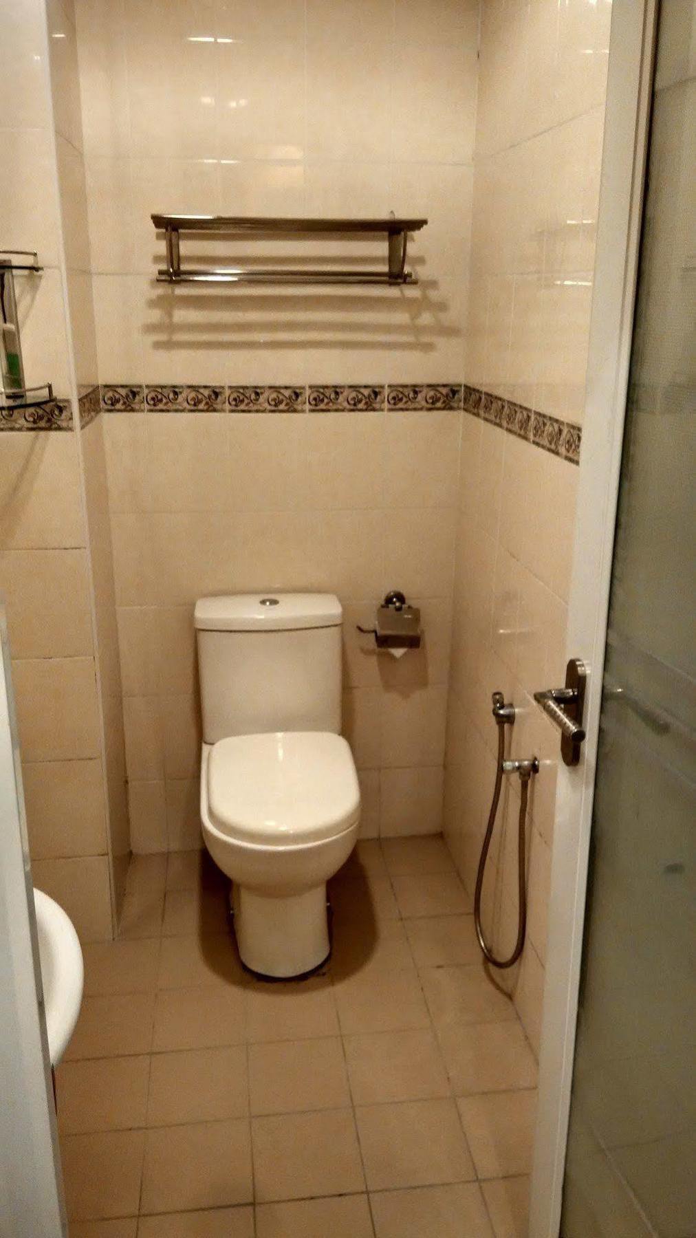 Hotel Desaria Петалинг Джая Екстериор снимка